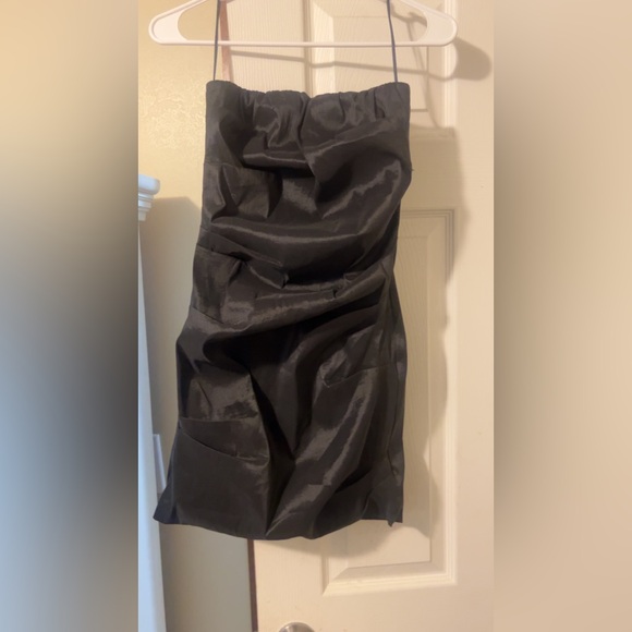 Black Strapless Dress w Bow - Picture 5 of 6